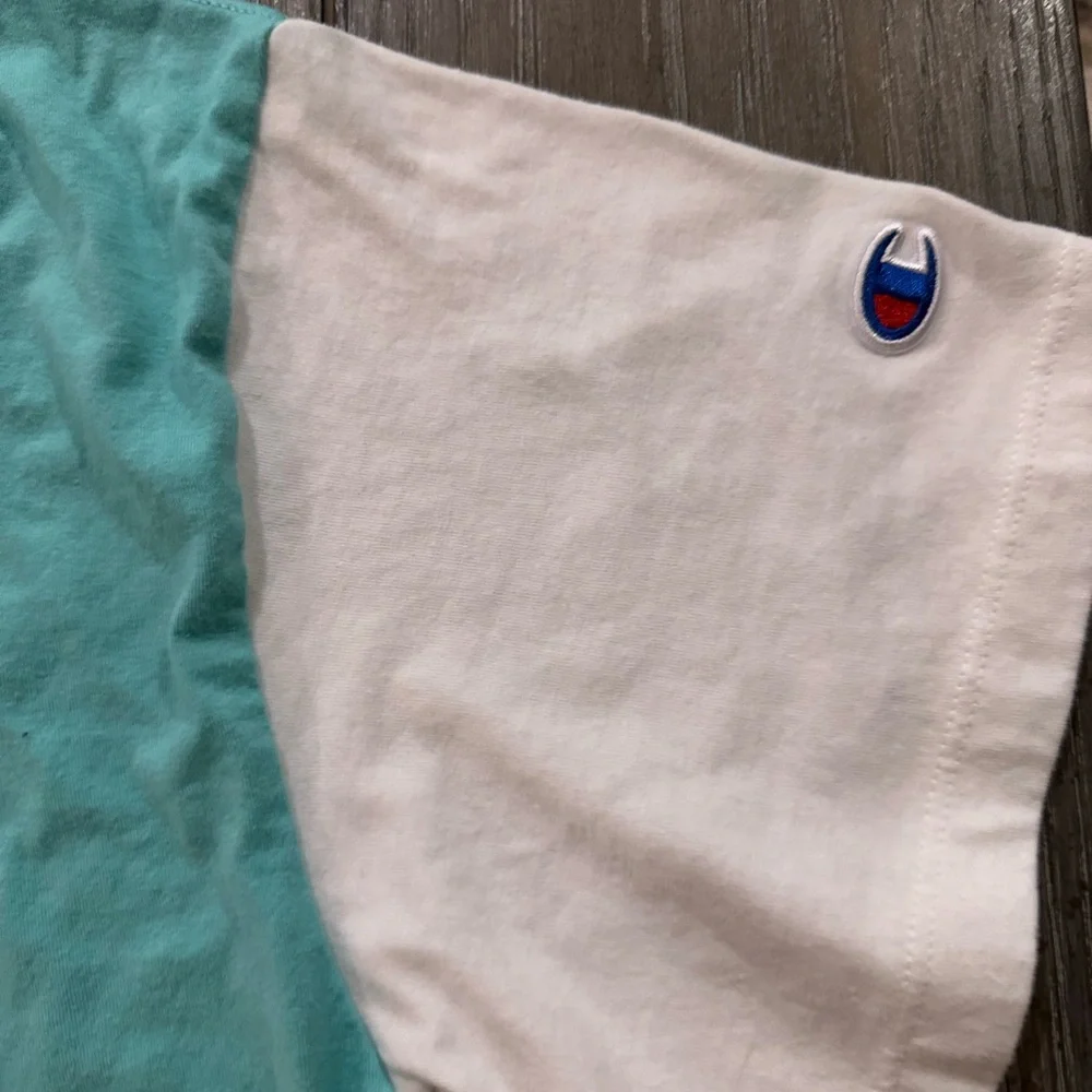 Champion Cropped Tee - Picture 3 of 8